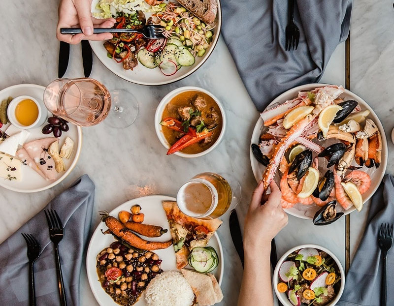 The Tide Beachfront Siray Phuket Vista with Dinner